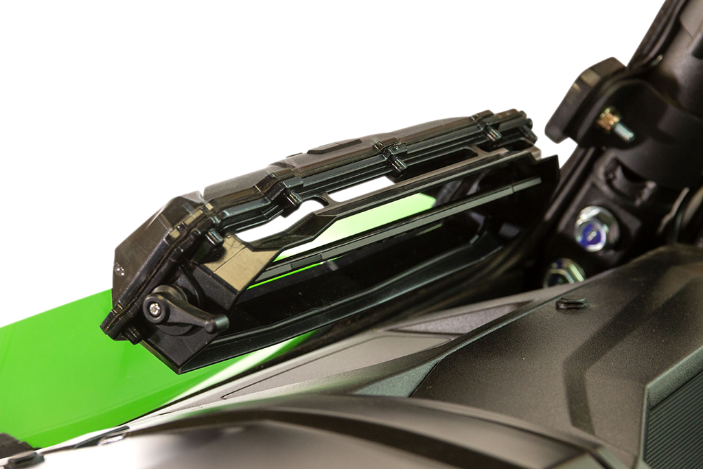 SEIZMIK Windshield - Vented - KRX 50-26097KIT