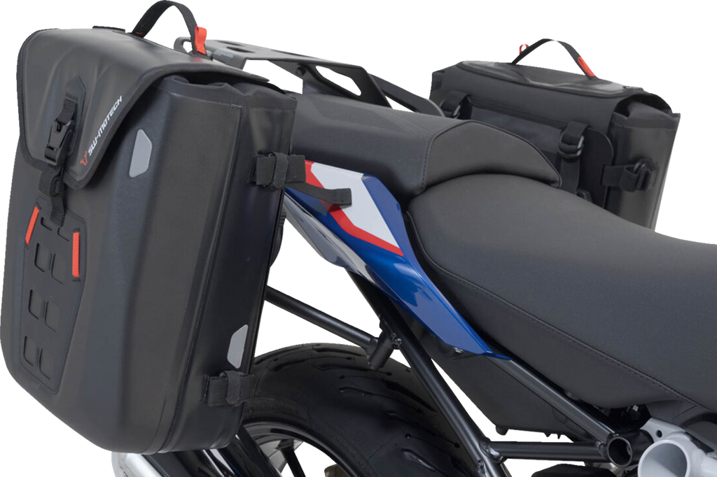SW-MOTECH SysBag Side Bag System - Black - BMW R1250RS '22-'24 BC.SYS.07.913.31101B