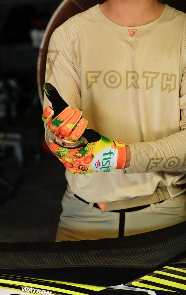 FIST HANDWEAR Strapped Fruit Punch Gloves, Large – F-GS-01518-L