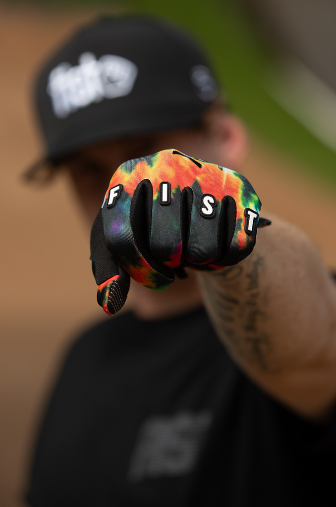 FIST HANDWEAR Frosty Distortion Gloves, Small – F-GF-01756-S