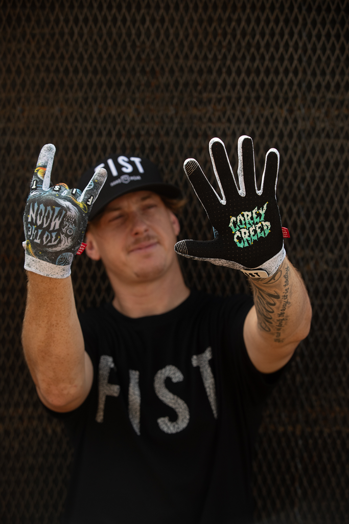 FIST HANDWEAR Breezer Corey Creed To The Moon Gloves, 2XL – F-GB-01754-2XL